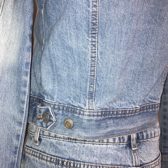 Streetwear Society Denim Blue Patches Crop Jacket - Picture 16 of 16